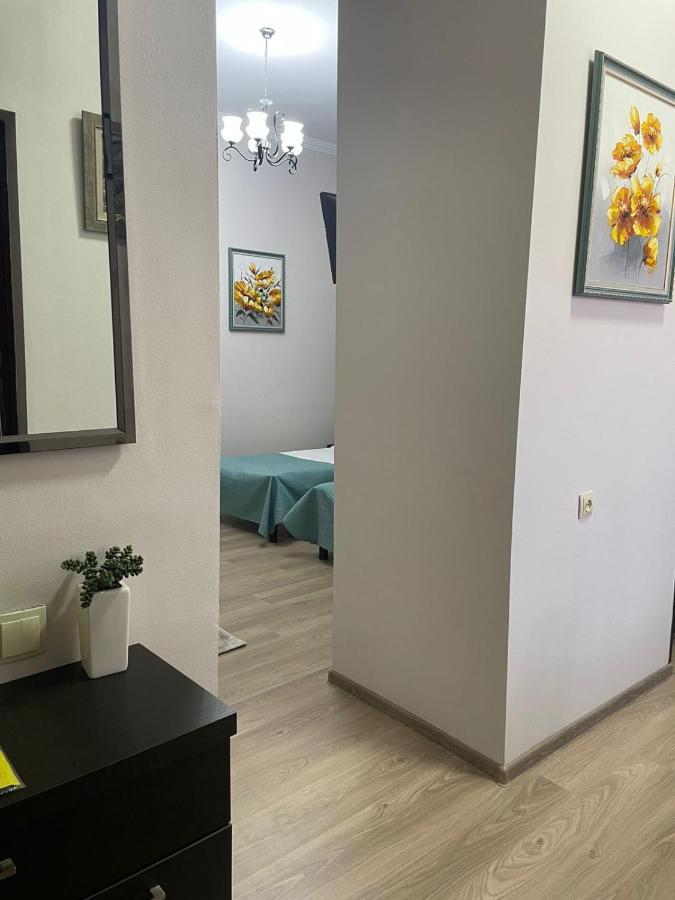 Apartment Fine Home Tbilisi Bagian luar foto