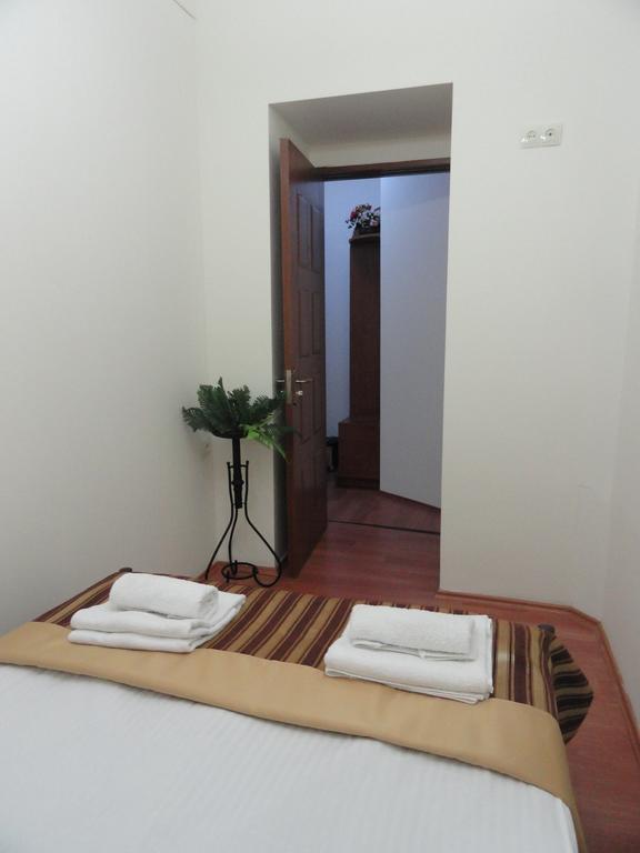 Apartment Fine Home Tbilisi Bagian luar foto