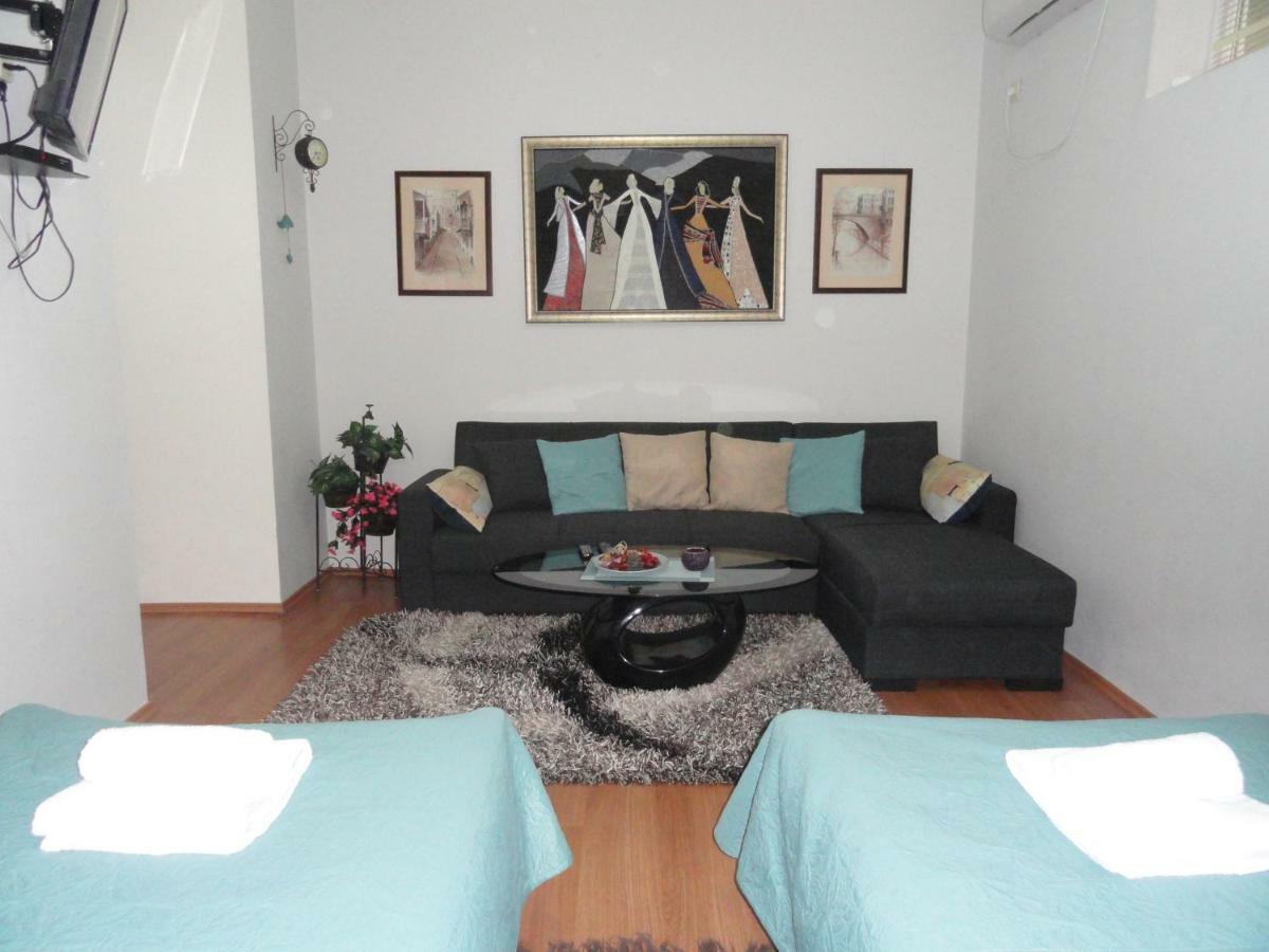 Apartment Fine Home Tbilisi Bagian luar foto