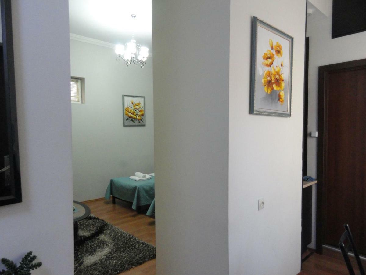 Apartment Fine Home Tbilisi Bagian luar foto